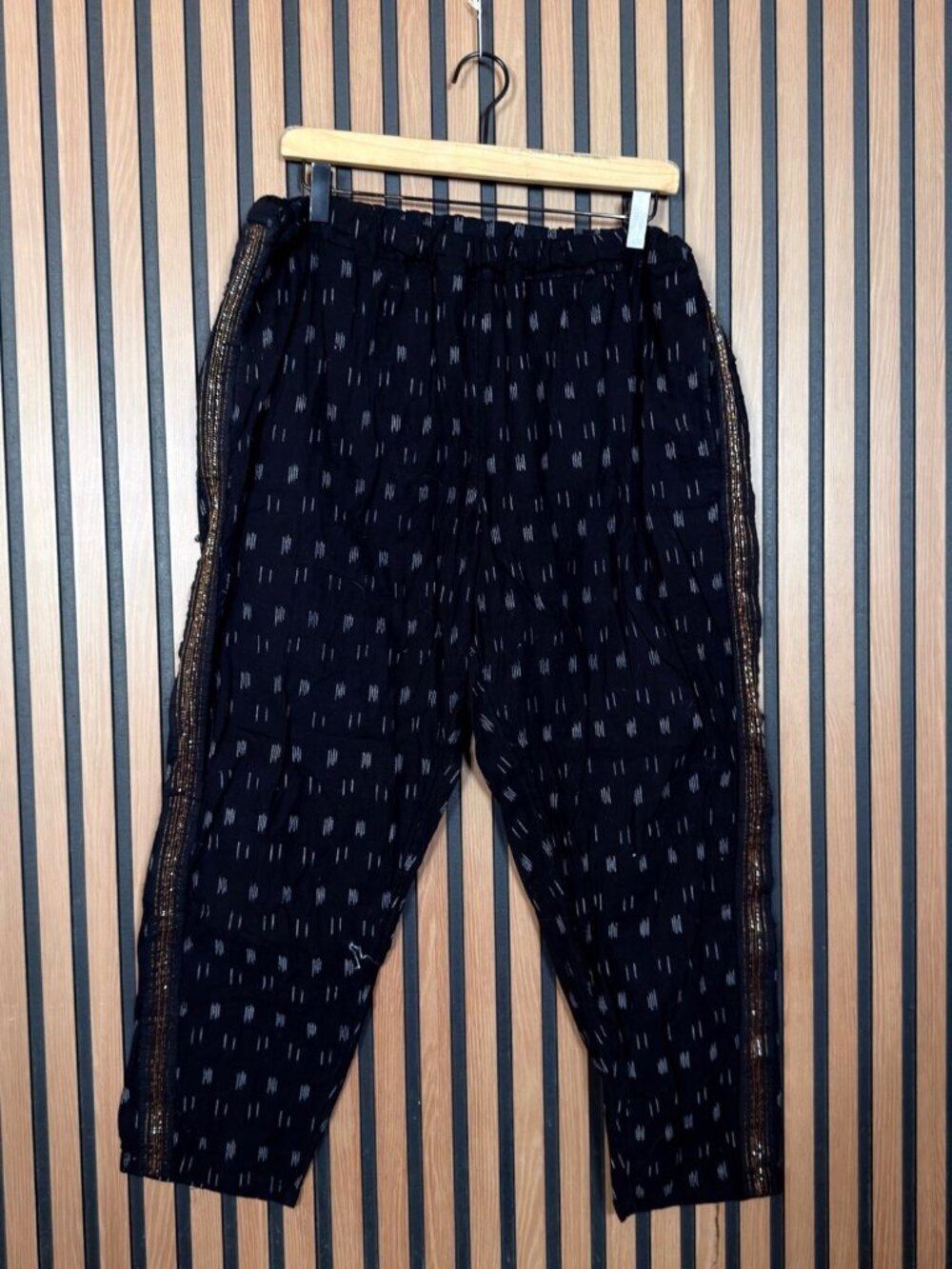 Anthropologie Pants Medium Womens Black Embellished Trim Waist Stretch Linen